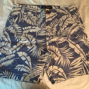 American Eagle 8” floral Prep Shorts